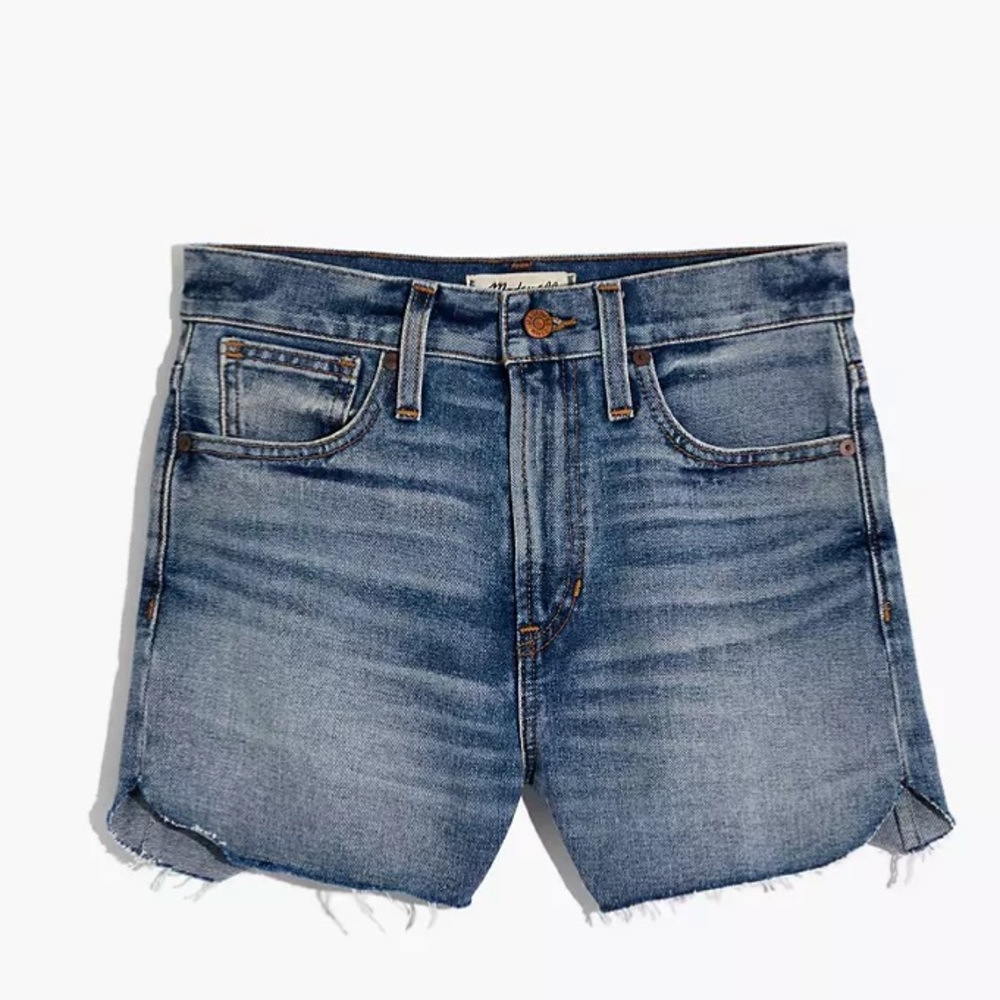 NWT Madewell tulip hem denim shorts